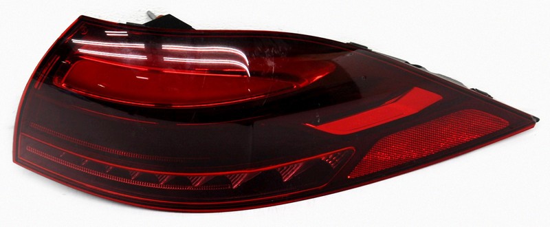 OEM Right Passenger Side LED Tail Lamp For Mercedes-Benz GLE-Class 167-906-68-10