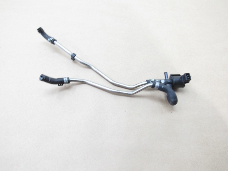 Bentley Continental GT 2012 Boost Vacuum Valve Hose Pipe Line 11-18 ;#3