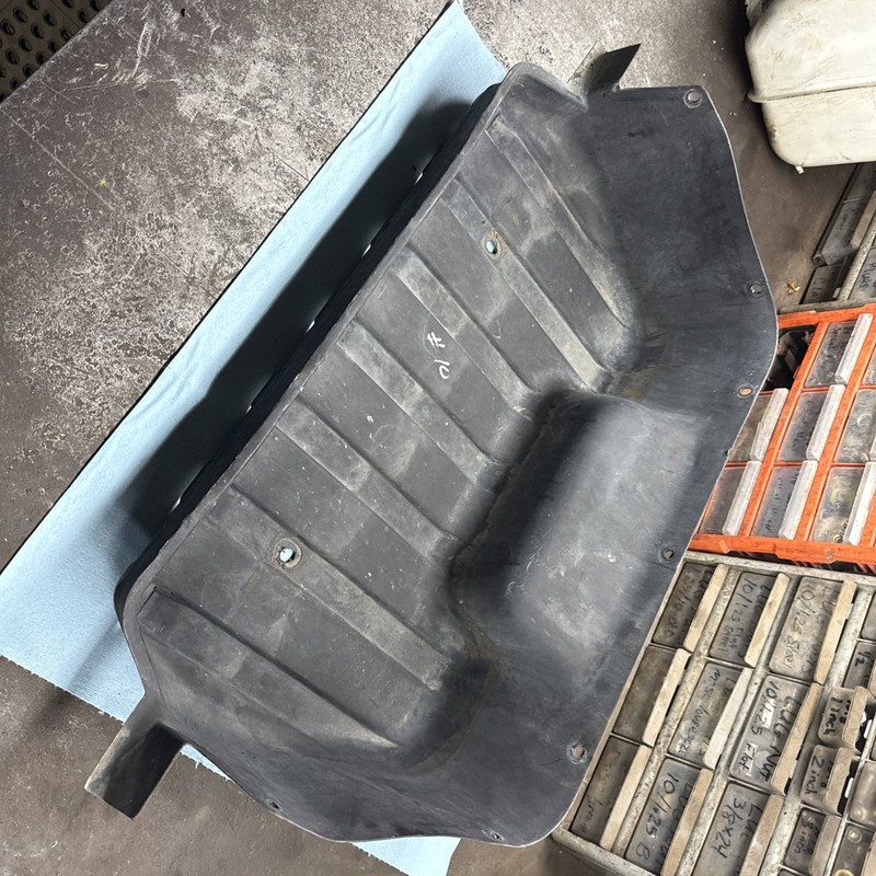 Yamaha Golf Cart G16 G22 rear fender, body Tray #10