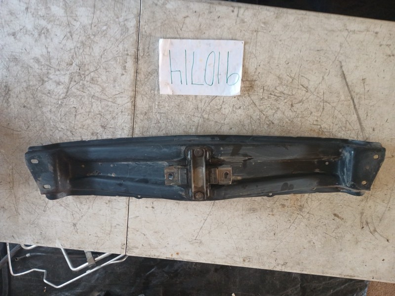 98-030 W163 MERCEDES ML500 ML430 TRANSMISSION CROSSMEMBER SUPPORT BRACKET BRACE