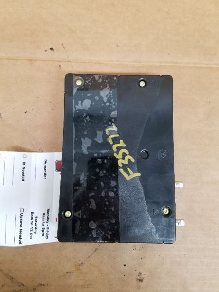 Chassis ECM Communication Telematics Center Dash Fits 16-17 ESCALADE 256594