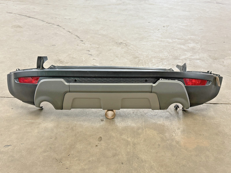 ⭐12-19 RANGE ROVER EVOQUE COMPLETE REAR BUMPER COVER PANEL W/ PDC OEM LOT2704