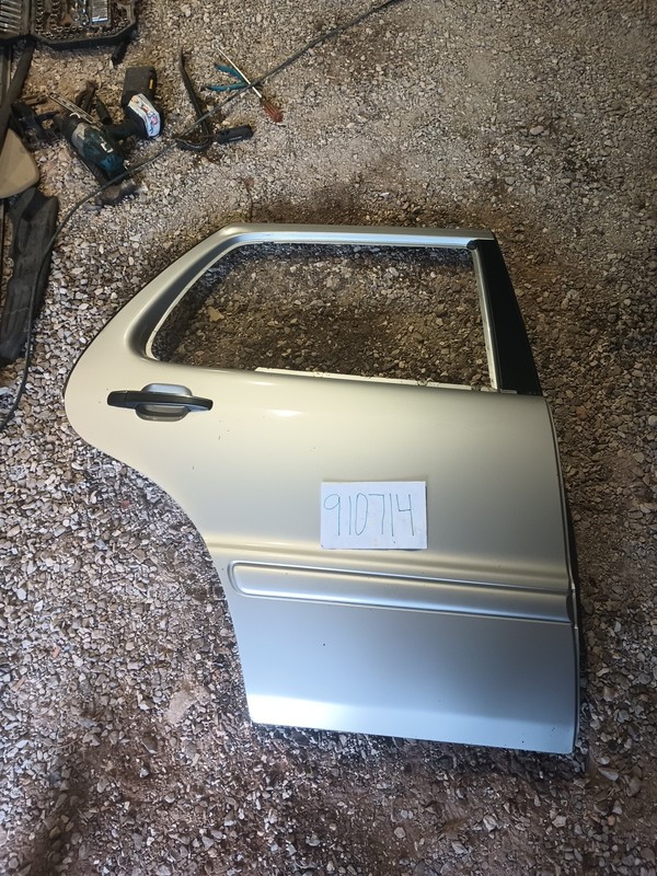 00-03 Mercedes ML500 ML320 W163 Rear Right Passenger Door Shell Silver OEM
