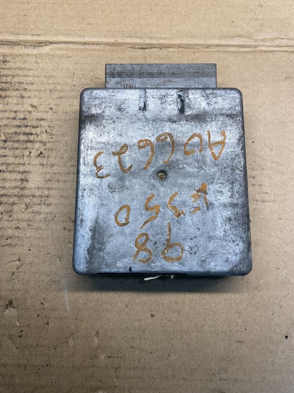 1998 1999 Ford E350 Van 5.4L Engine Control Module Unit ECU AB7362 DG