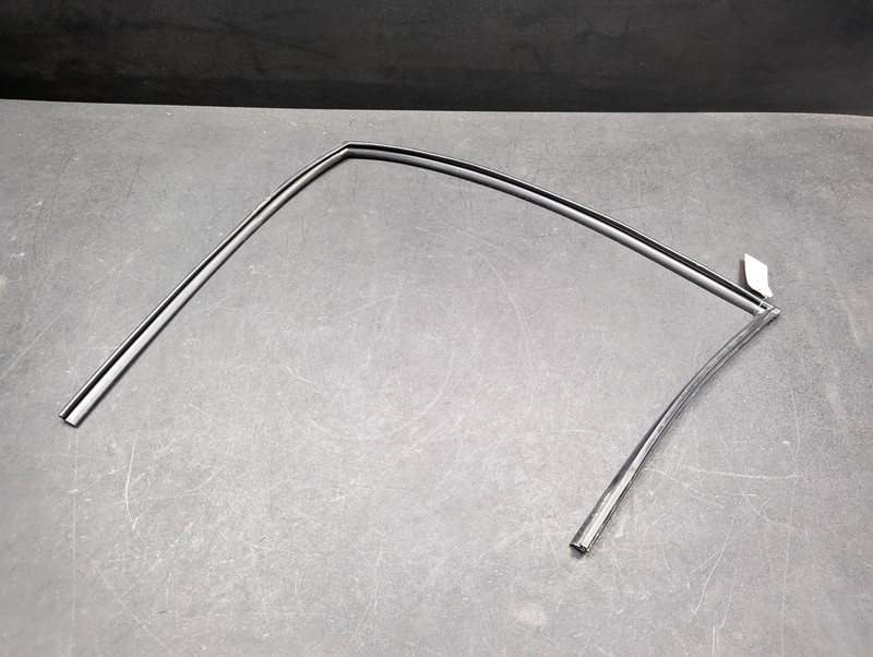 Front Left Door Window Glass Run Channel 2019 Kia Optima 82530-D5000 2016-2020