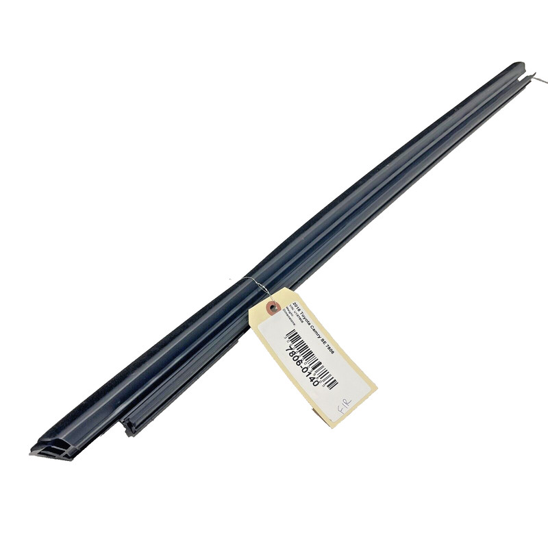 TOYOTA CAMRY 2018 - 2019 FRONT PASSENGER DOOR WINDOW INNER WEATHERSTRIP SEAL OEM