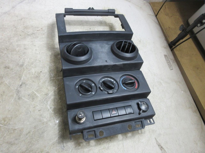 2007-2010 Jeep Wrangler JK OEM Temperature Control Center Dash Trim Bezel