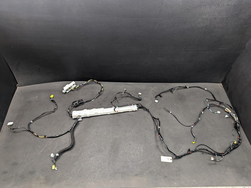 Right Body Floor Wiring Harness 2018 Nissan Pathfinder 24014-9PM3D 2019 2020
