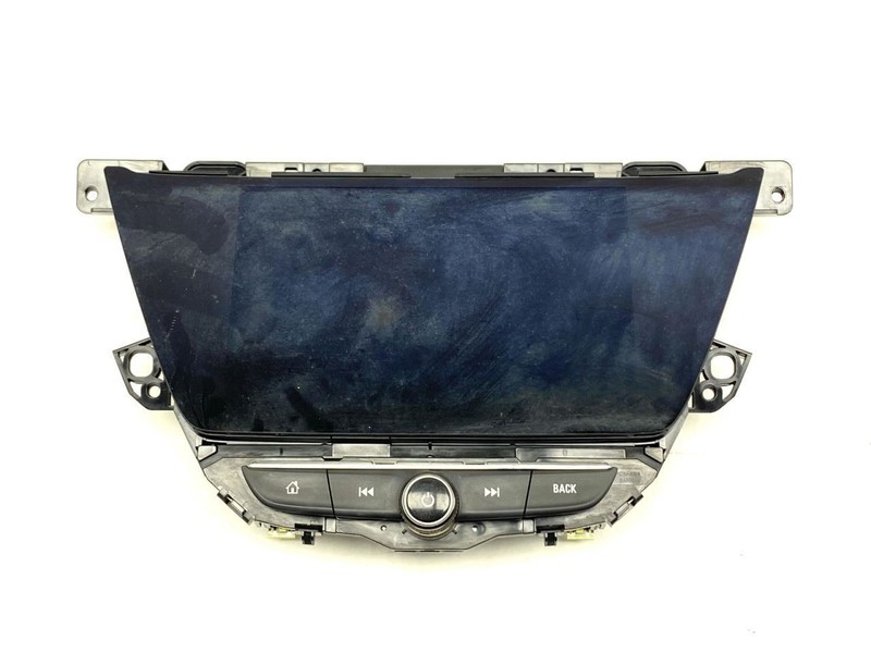 Radio Control Panel and Display Screen Fits 2020-2023 Buick Encore GX 86471
