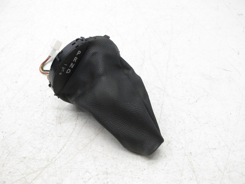 07-16 MINI COOPER S R58 R55 - R60AUTOMATIC SHIFTER LEVER BOOT OEM 011724