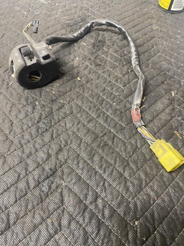 2002 Suzuki SV650 S Light Horn Signal Switch OEM