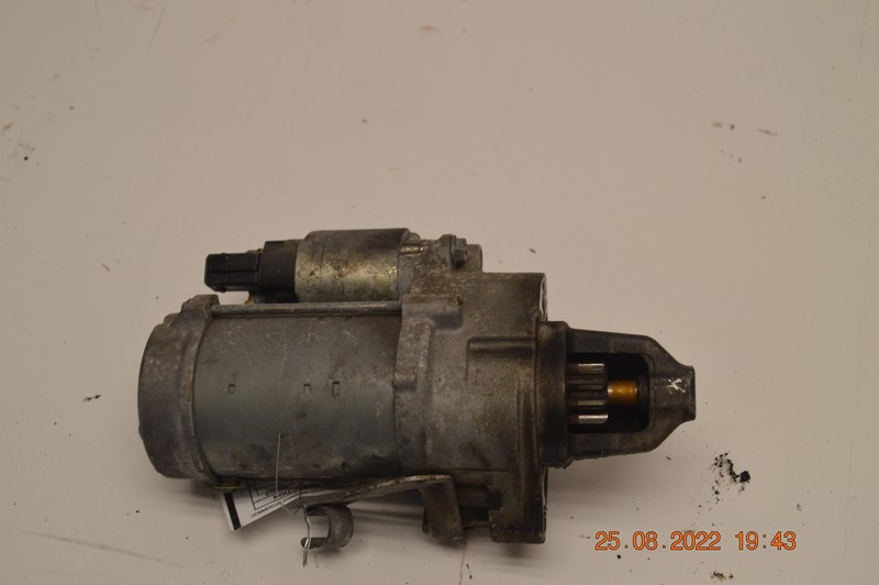 2010-2013 BMW X5 M 4.4L GASOLINE ENGINE STARTER MOTOR DENSO OEM