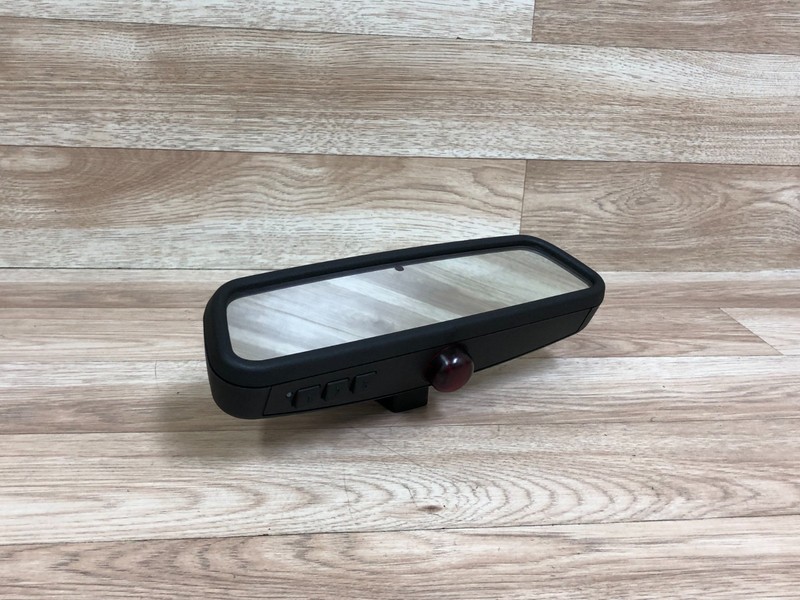 BMW OEM E60 E61 525 530 535 545 550 M5 FRONT WINDSHIELD REARVIEW MIRROR 04-10 5