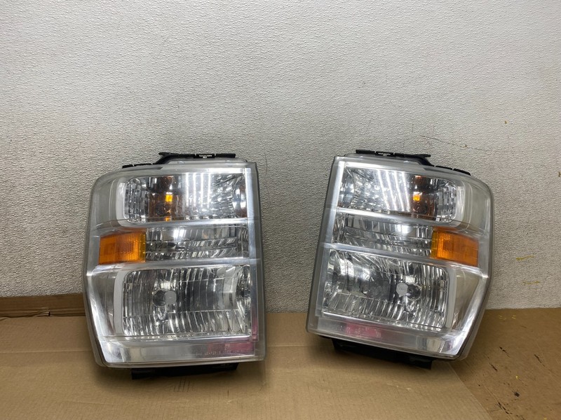 2008-2014 Ford Econoline E150 E250 E350 Left+Right Headlights U2763 DW