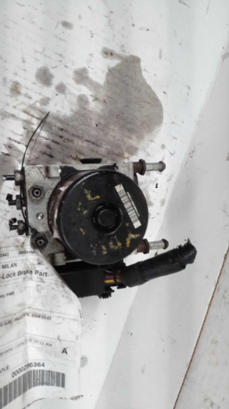 2008 Mercury Milan ABS Pump & Motor Assembly OEM 575910, 190k Miles, Silver