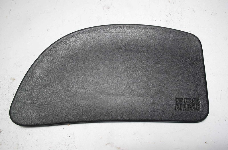 BMW Z3 Roadster Coupe Front Dash Passenger Trim Lid Cover Black 1996-2002 USED