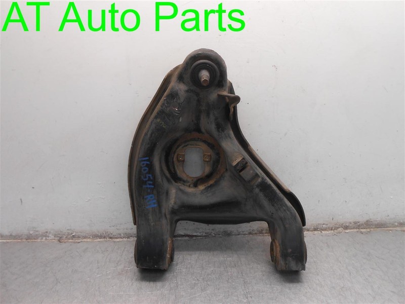 88-99 CHEVY PICKUP 1500 2500 35004X2 FRONT RIGHT LOWER CONTROL ARM OEM 19416897