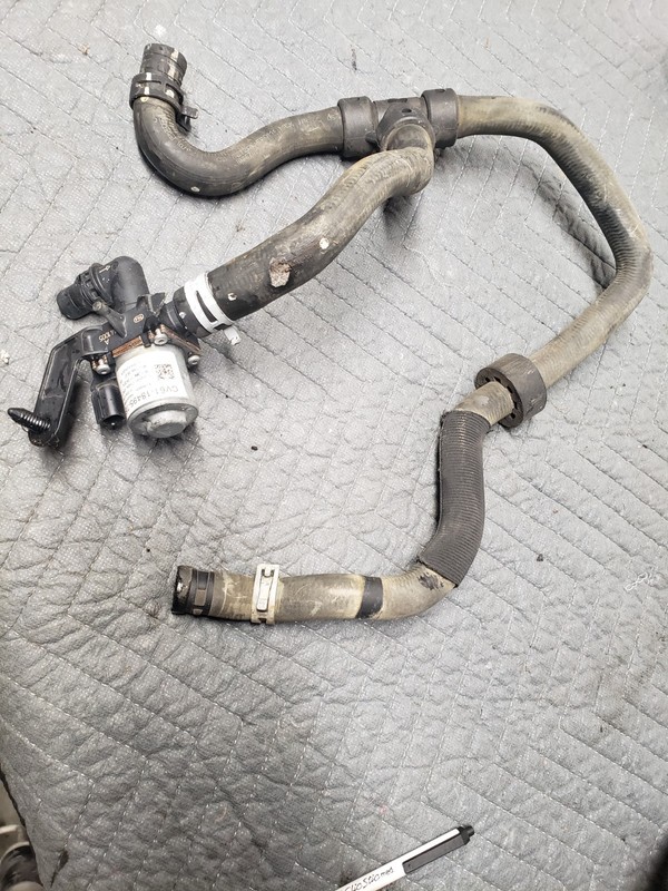 2013 2014 2015 Ford Escape Radiator Heater Water Coolant Control Valve Solenoid
