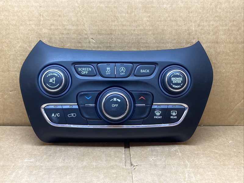 2015-2018 Jeep Cherokee Radio Climate Temp Temperature Controls 68293523AA
