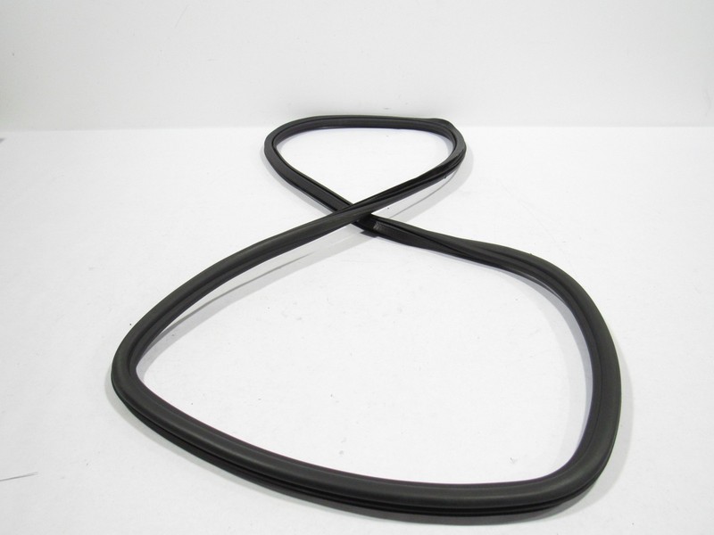 Land Range Rover Evoque 2023 Rear Right Door Weatherstrip Rubber Seal 20-24 ;:A