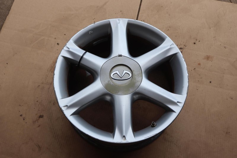2002-2004 INFINITI Q45 WHEEL RIM R17 17 X7.5 6 SPOKE ALLOY FACTORY OEM