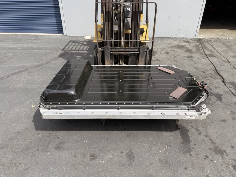 FORD MUSTANG MACH-E 21-24 OEM HIGH VOLTAGE BATTERY 78.2 KWH STANDARD RANGE RWD