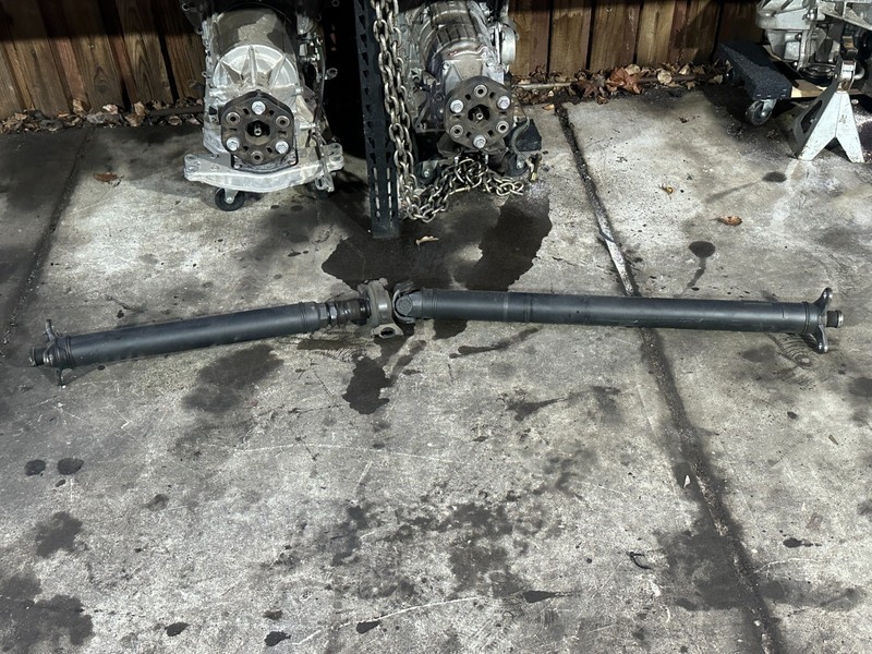 2007 - 2017 LEXUS LS460 RWD REAR DRIVE SHAFT DRIVESHAFT PROPELLER OEM
