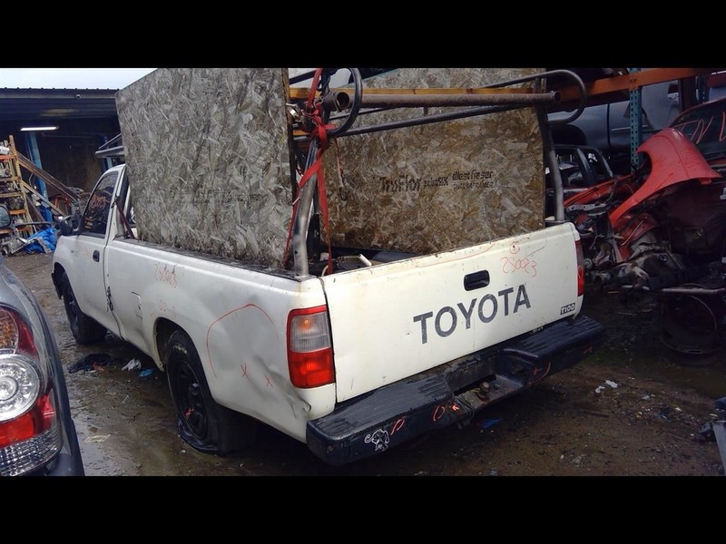 95 96 97 98 TOYOTA T100 REAR AXLE 3.92 RATIO