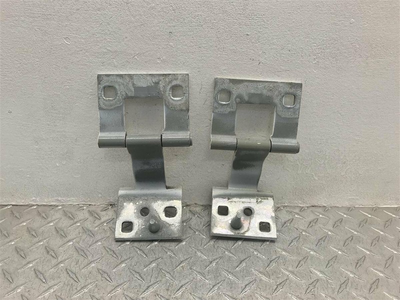 1998-2011 FORD RANGER SUPER CAB REAR DOOR HINGES PAIR OEM F87Z-1326800-AA