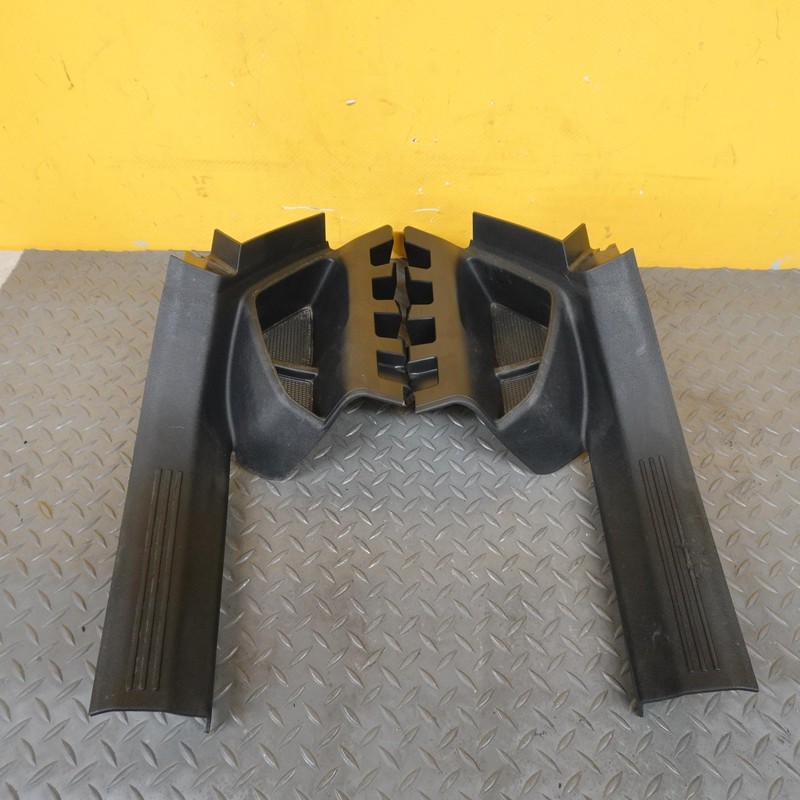 2019-2022 VOLVO XC40 REAR LEFT & RIGHT SIDE DOOR SILL PLATE OEM 31469245