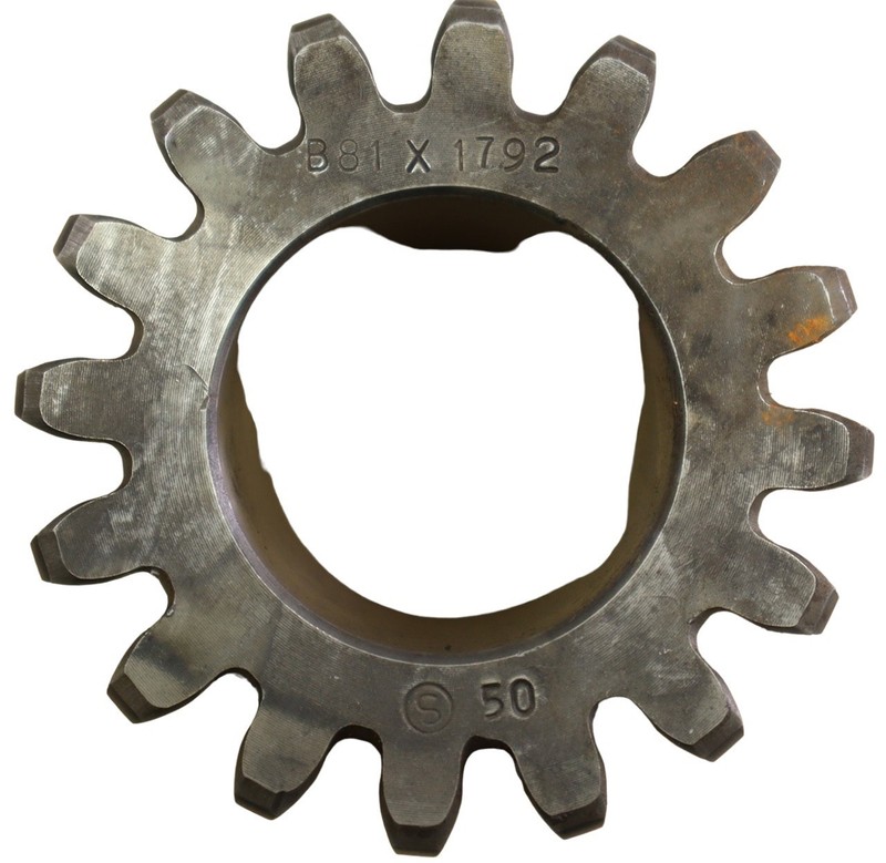 John Deere Drive Axle Gear 840642200 NOS OEM