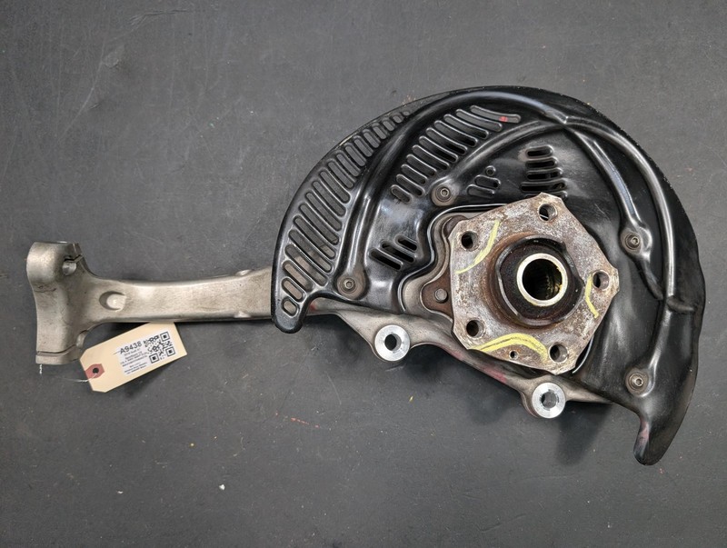 Front Right Knuckle w/ Hub 2019 Audi A7 4K0407560 2020 2021 2022 2023 2024
