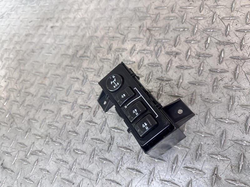 2003-2007 HUMMER H2 DASH 4X4 TRANSFER CASE DIFF SELECT CONTROL SWITCH OEM