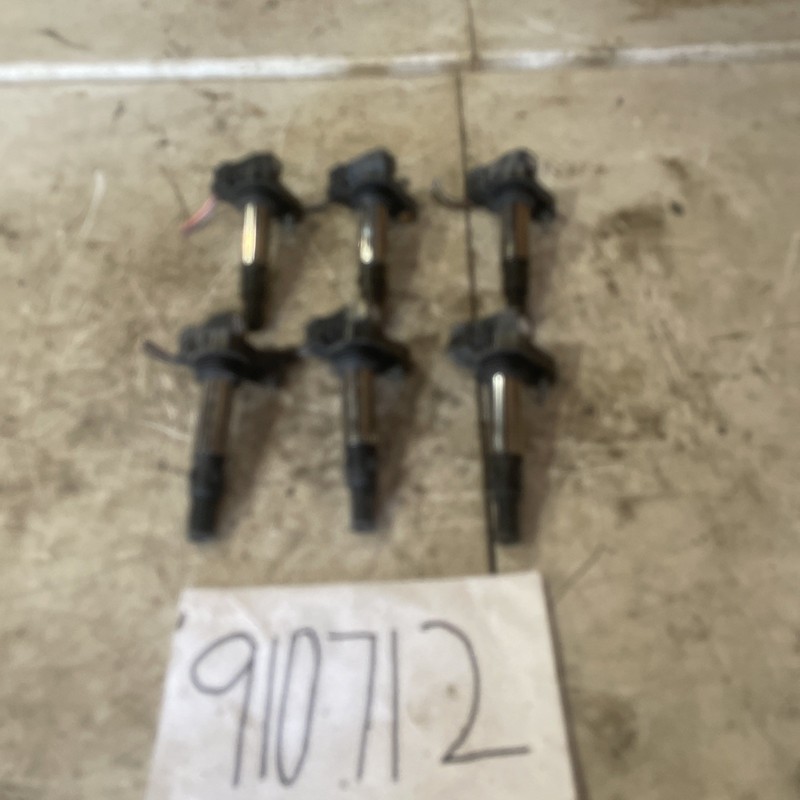 04- 2009 Cadillac CTS SRX STS Engine Ignition CoilGMC Acadia 3.6L C1508-6 X6
