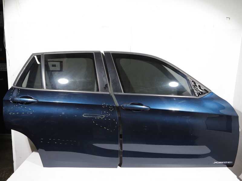 2012-2015 BMW X1 E84 FRONT & REAR RIGHT PASSENGER SIDE DOOR COMPLETE BLUE B38