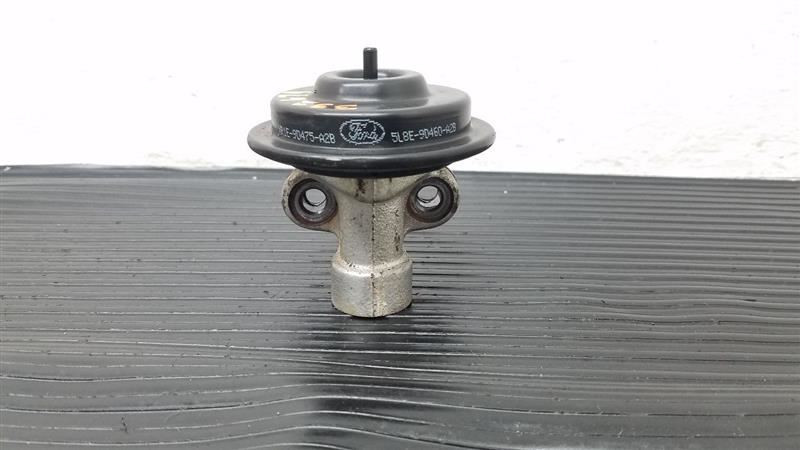 05-08 Ford Escape 3.0L EGR Valve OEM XR1Z-9D475-BA