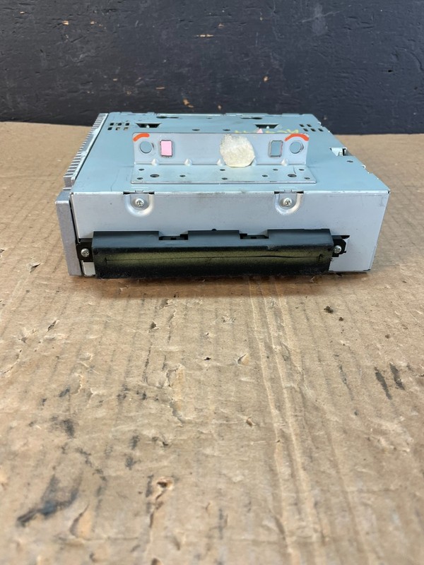 2006 Volvo C70 V50 Radio Cd Player AM/FM Receiver AC4899 DG