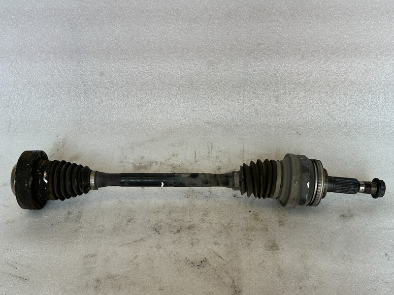 02-05 Lexus SC430 Z40 Rear RIGHT PASSENGEROutput Axle ShaftOEM 2002 2003