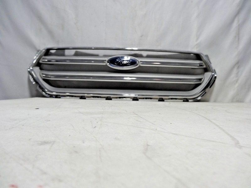 2017-2019 Ford Escape Front Chrome Grille! Factory Original Part! Part #GJ548200