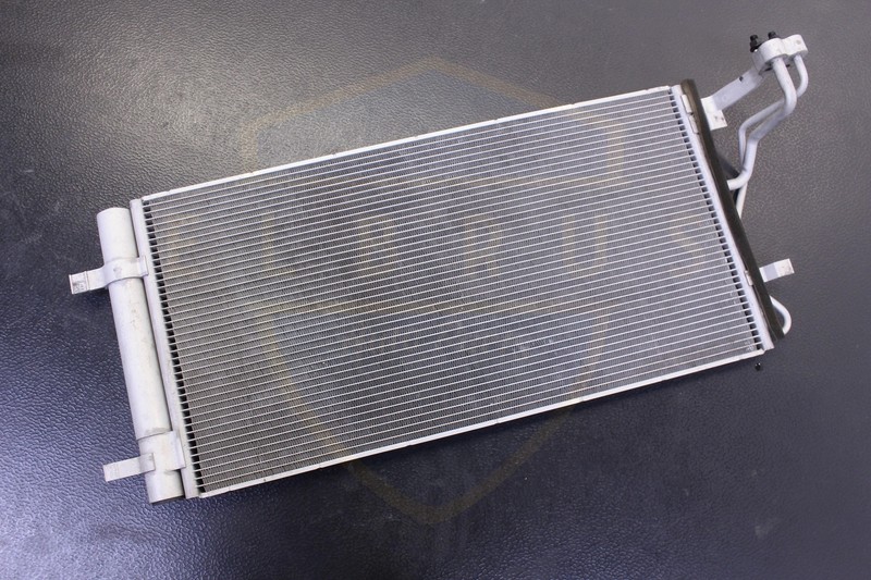 2018 19 2020 21 HYUNDAI KONA 1.6L A/C AC CONDITIONING CONDENSER WITH DRIER OEM