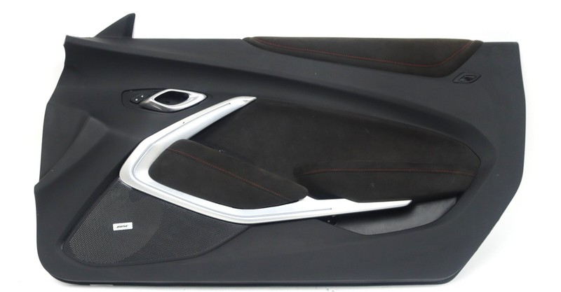 2016-2024 Camaro SS 1LE ZL1 RH Right Side Door Panel Suede And Switches USED GM