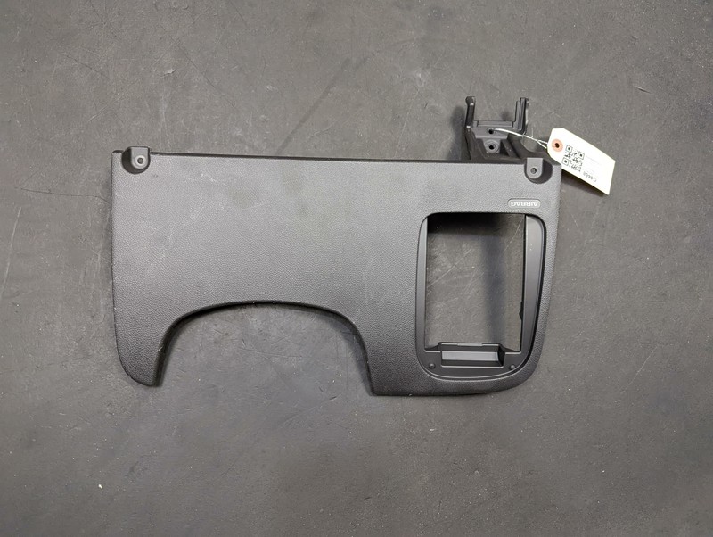 Dash Left Lower Knee Bolster Trim Cover 2017 Chevrolet Trax 42487005 2018-2021