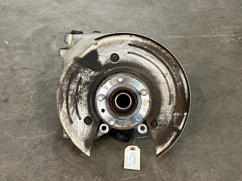 ⭐2017-2020 JAGUAR F-PACE REAR LEFT DRIVER SIDE SPINDLE KNUCKLE HUB OEM LOT2521
