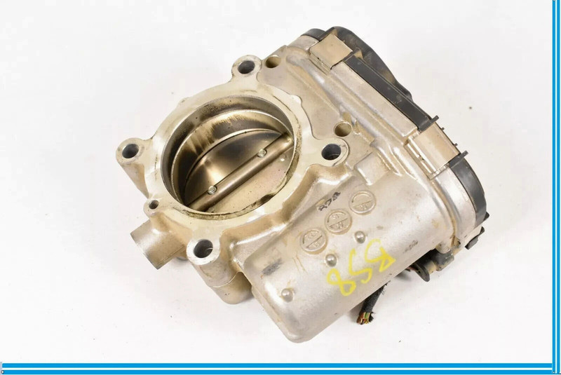 15-20 Mercedes R172 SLC300 C300 GLA250 M274 Throttle Body 2701410025 OEM