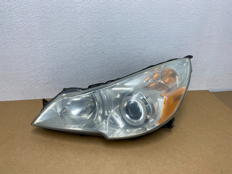 2010 2011 2012 Subaru Legacy Outback Left Driver Halogen Headlight AC1651 DW
