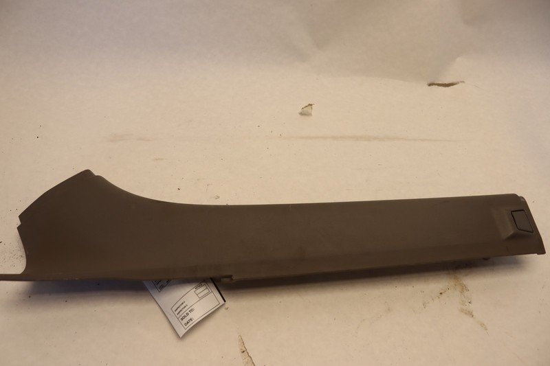 2018-2023 PETERBILT 579 PACCAR LEFT INTERIOR TRIM PANEL ABOVE OVER DOOR OEM