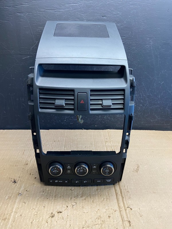 2010 - 2015 Mazda CX-9 Radio Dash Trim Bezel W/Vent AC Climate Control AE1943 DG