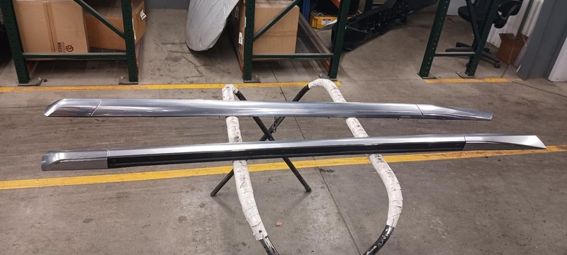 15-'20 CADILLAC ESCALADE Luggage rack rails pair left right OEM Grade A!