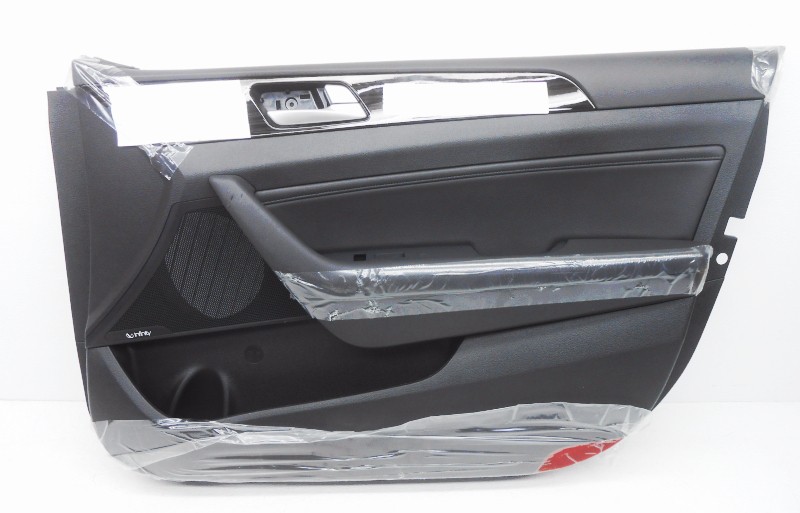 OEM Front Right Side Inner Door Panel for Hyundai Sonata82306-C2220-TGG