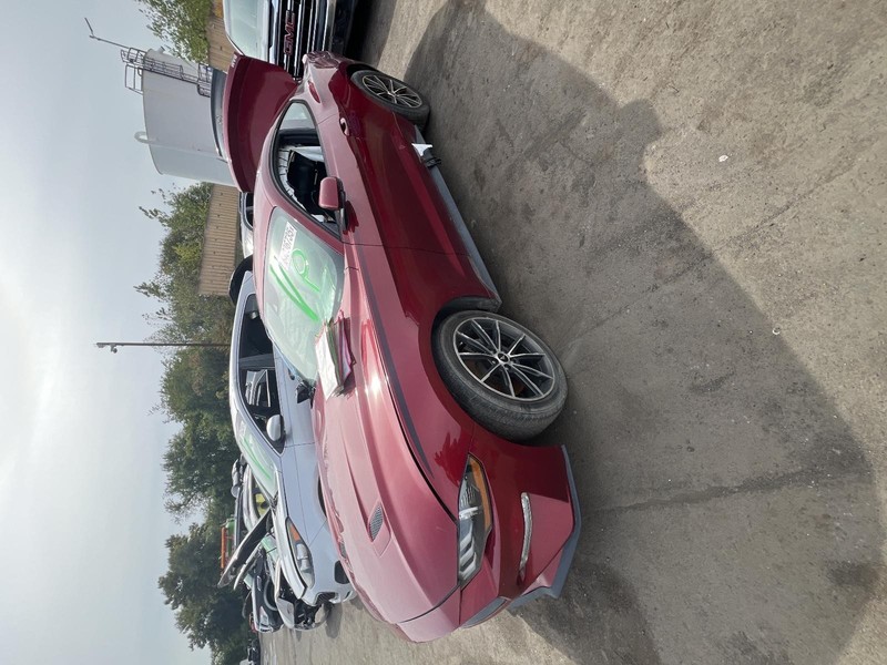 2019 Ford Mustang Left Steering Knuckle 139521 Red 102K Miles Used